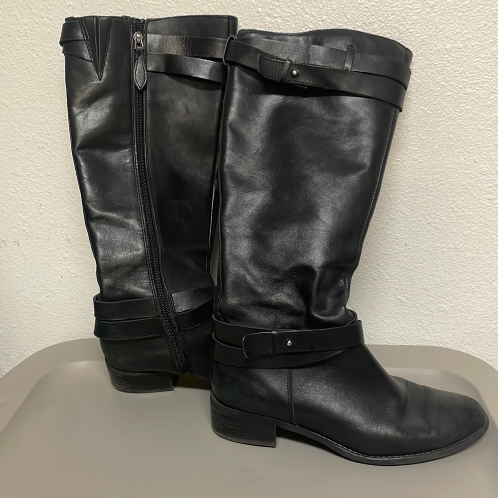 Black knew high boots